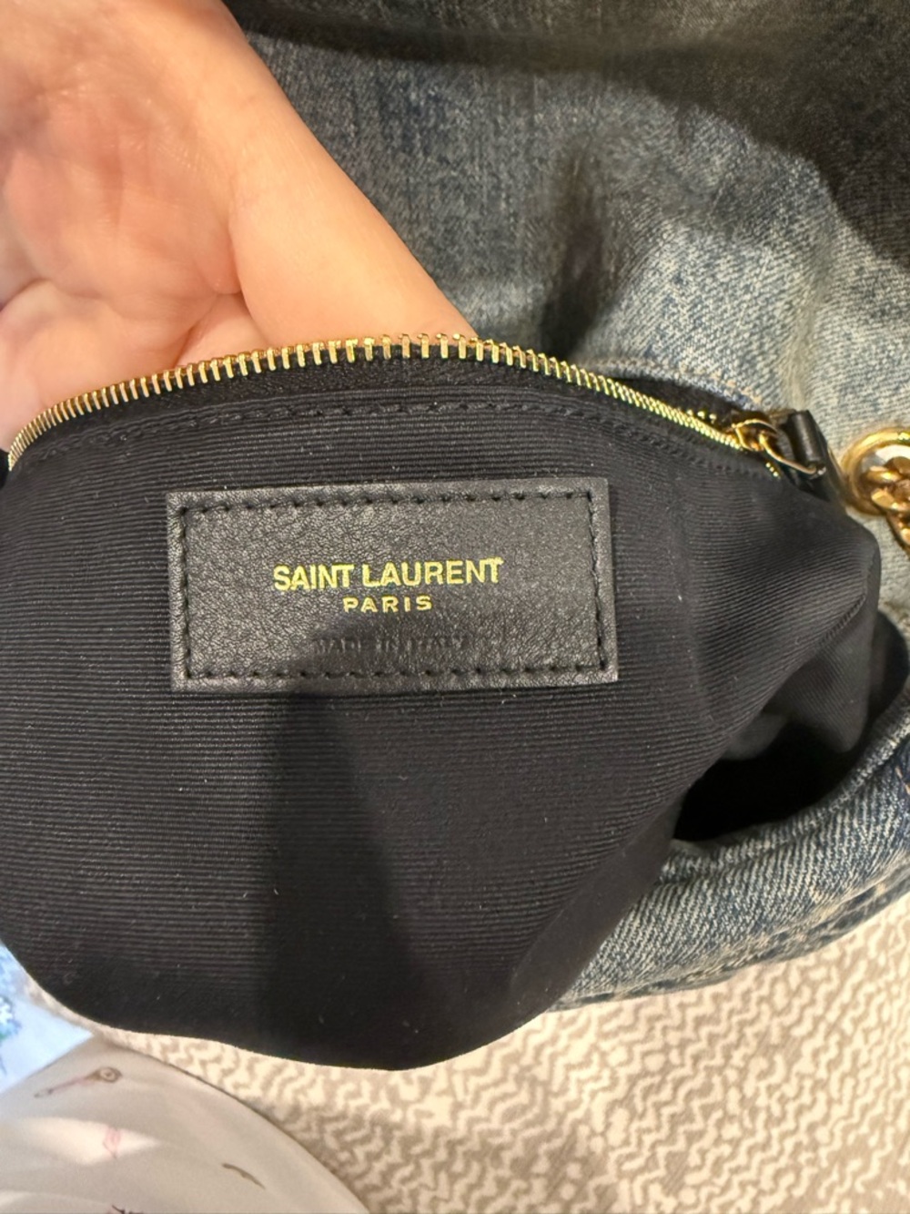 Saint Laurent Denim Medium Quilted Loulou - Picture 9 of 10